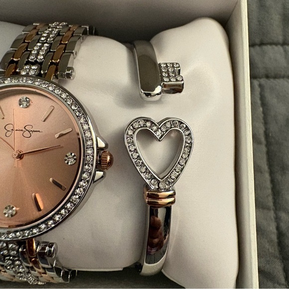 Jessica Simpson Watch Silver & Rose Gold Tone Key Heart Bangle Bracelet Set NEW main image 7